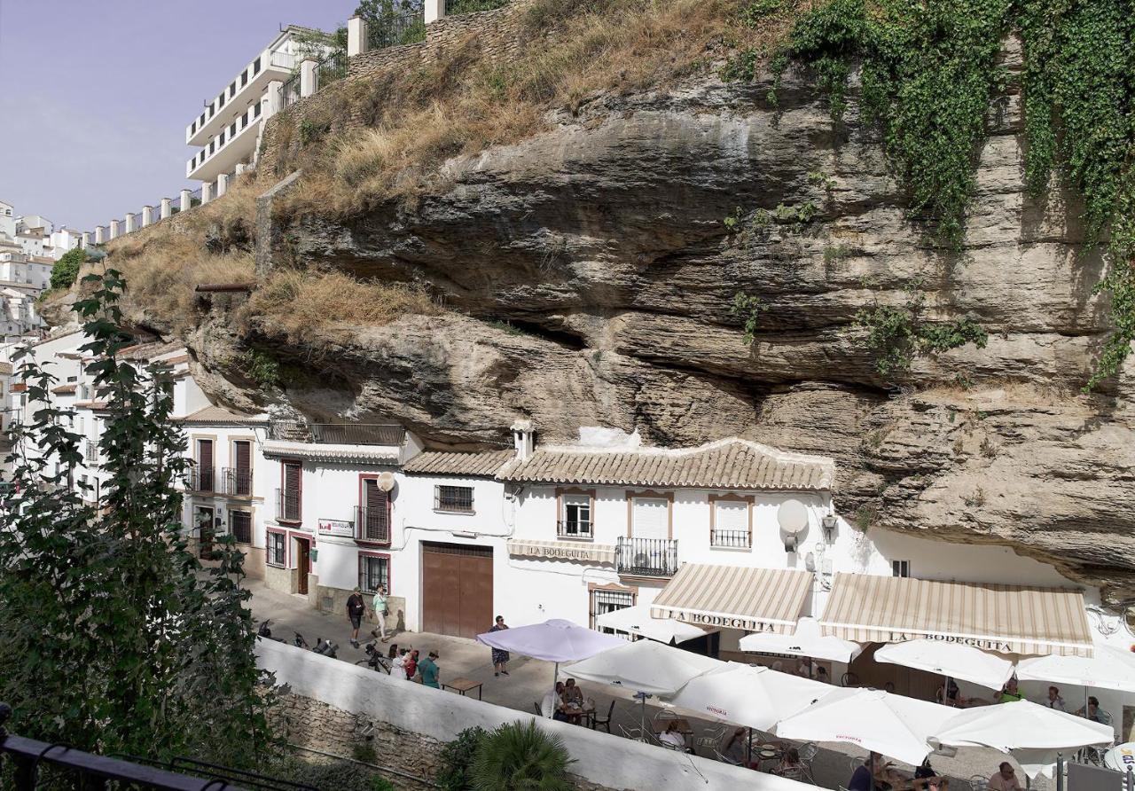 Casa Rural Las Cuevas De Setenil Setenil De Las Bodegas エクステリア 写真